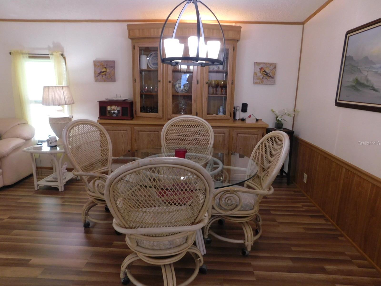 Image 9 of 45 For 1001 Starkey Road 99