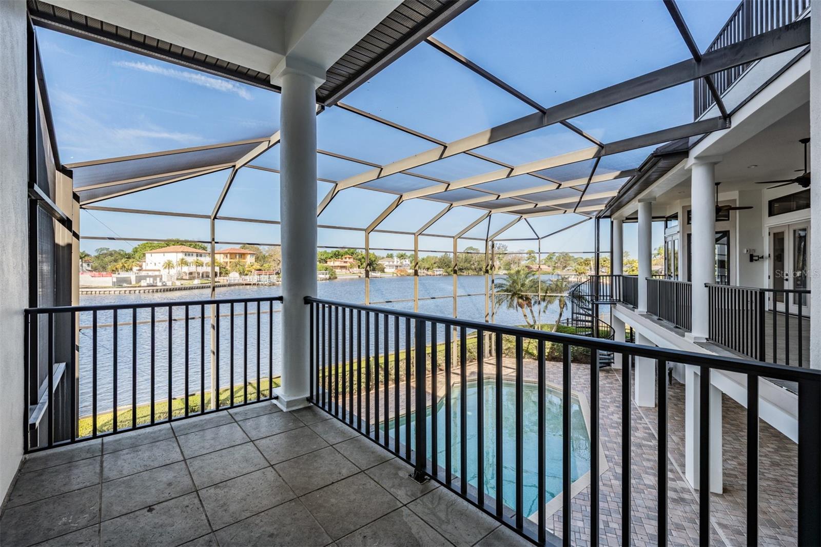 Listing photo id 26 for 62 Central Court