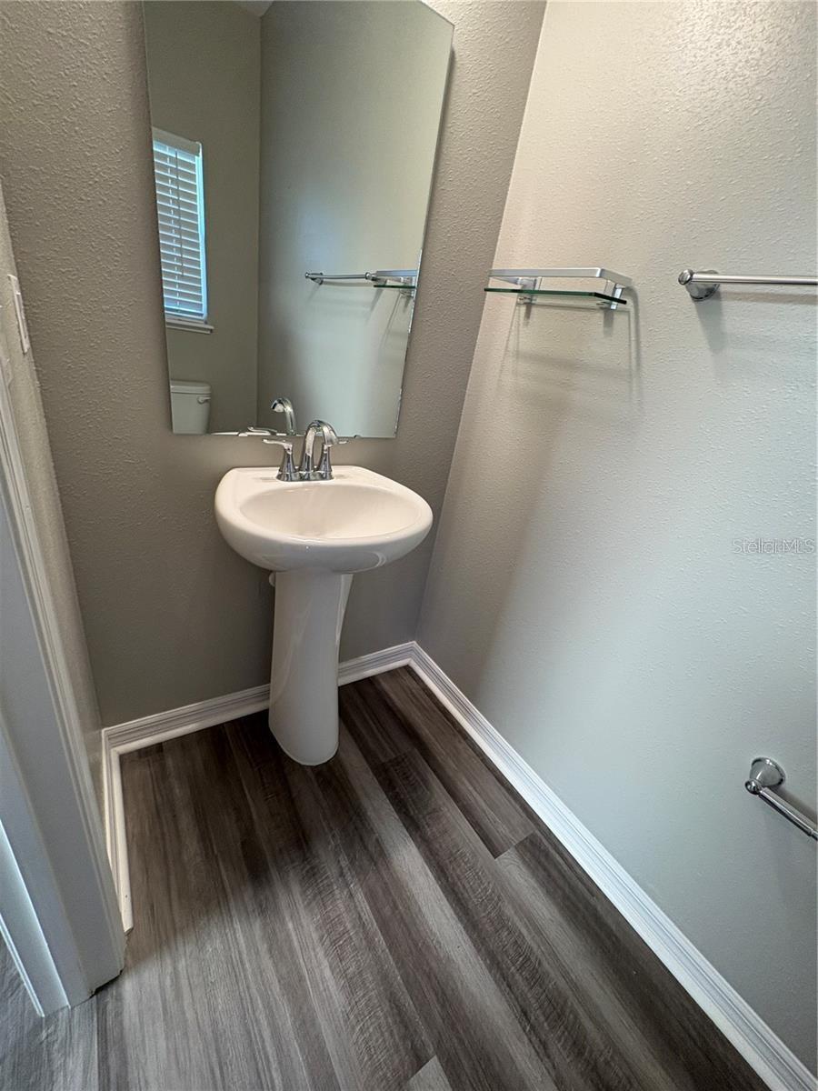 Image 10 of 25 For 4517 Reisswood Loop