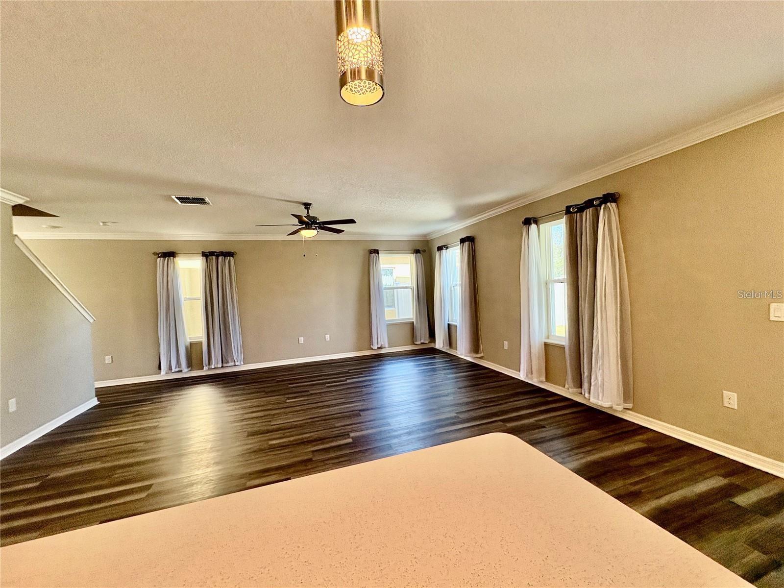 Image 8 of 25 For 4517 Reisswood Loop