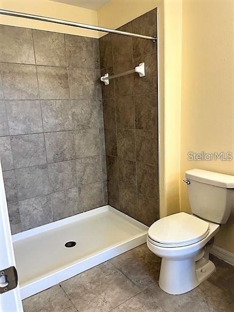 Image 17 of 23 For 10643 Lake Montauk Drive