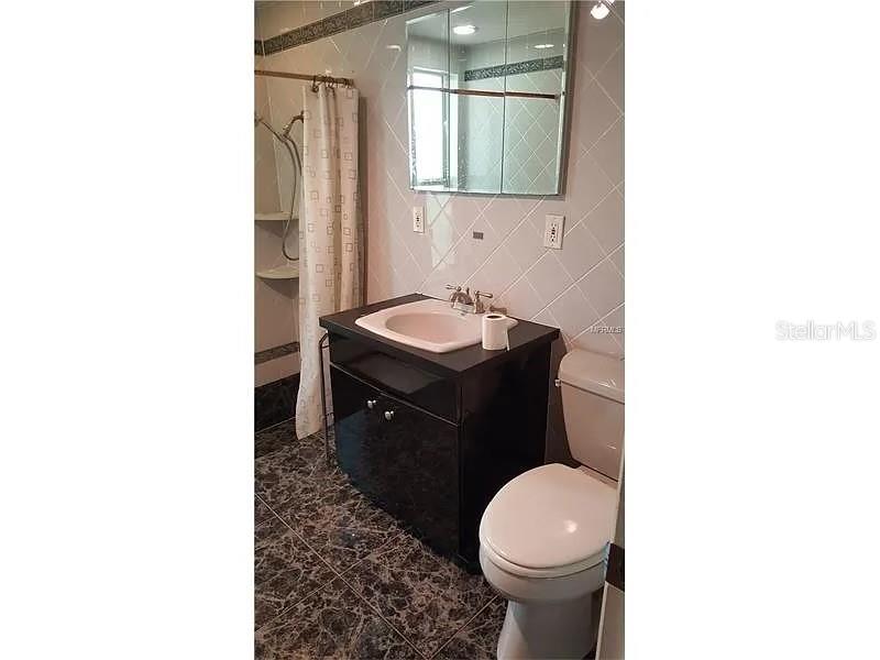 Image 9 of 10 For 7325 Coventry Drive