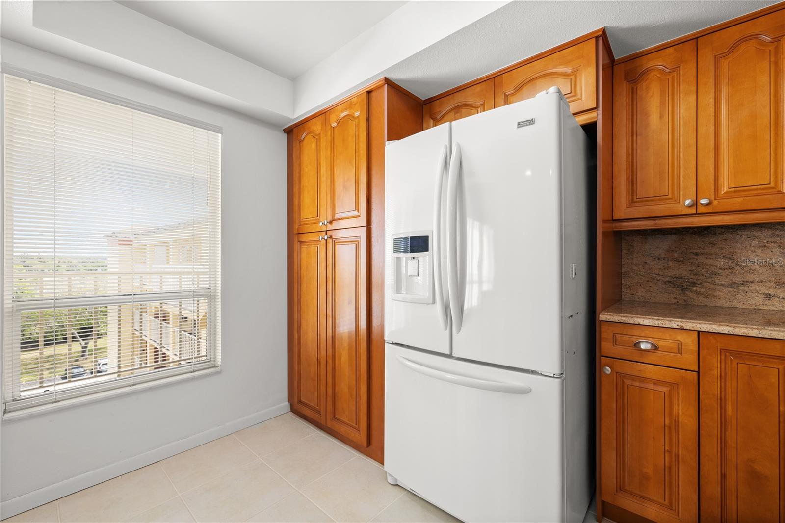 Image 14 of 50 For 9000 Commodore Drive 604