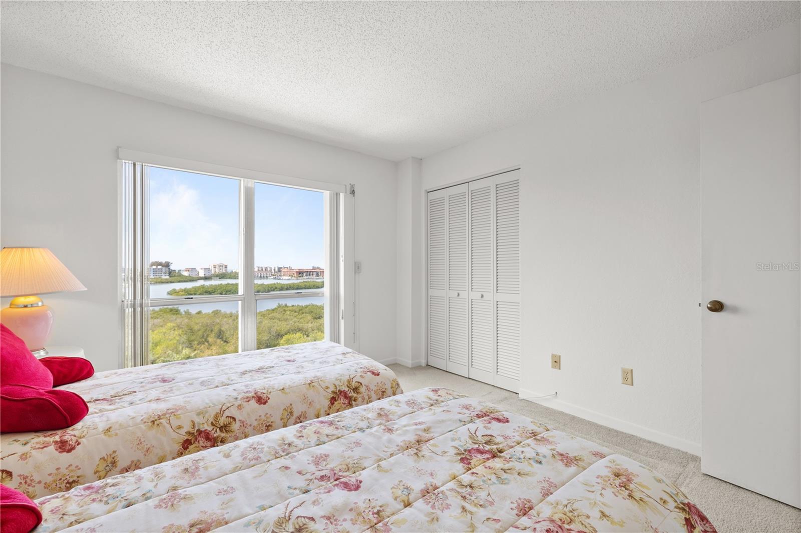 Image 23 of 50 For 9000 Commodore Drive 604