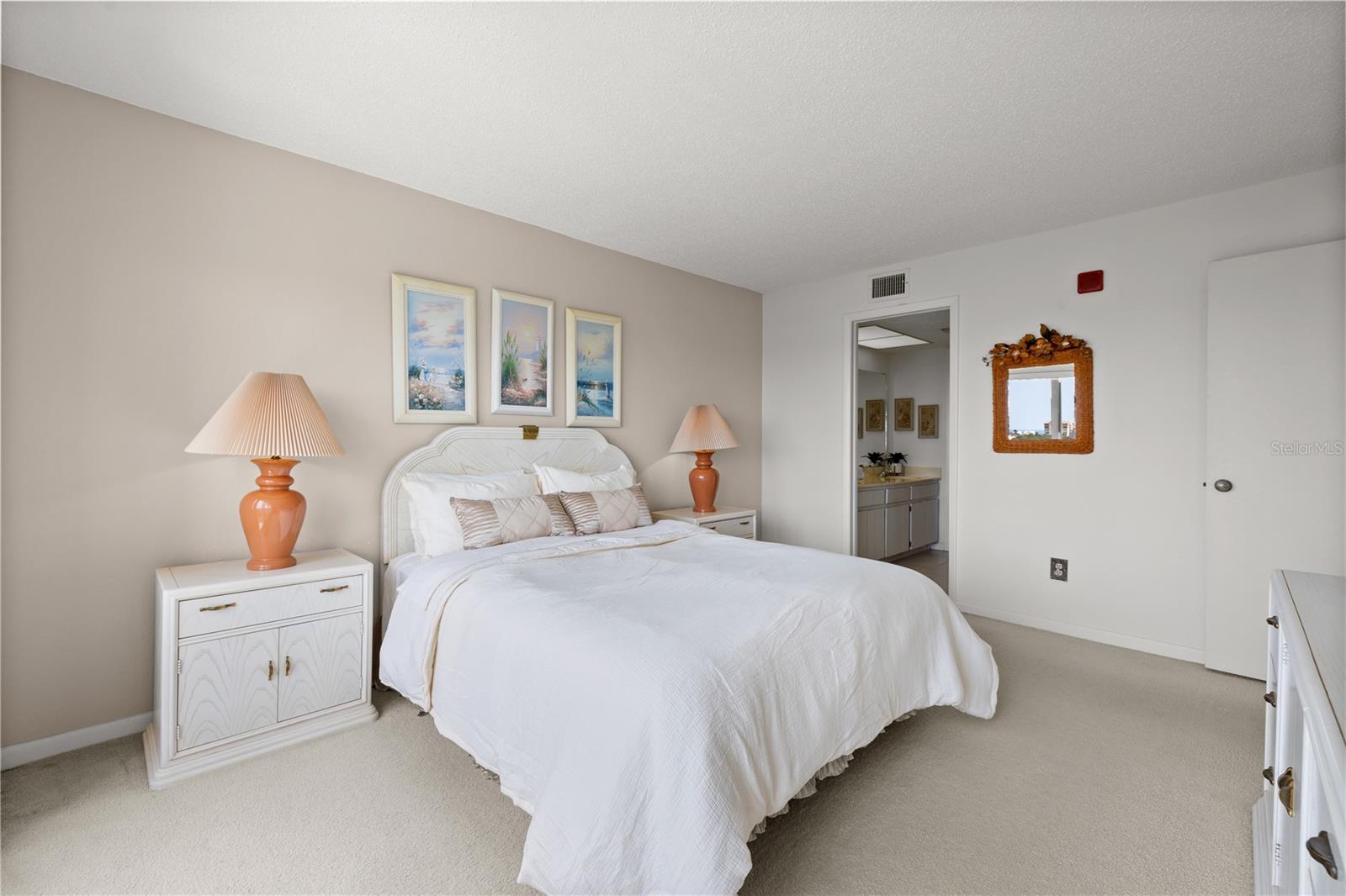 Image 26 of 50 For 9000 Commodore Drive 604