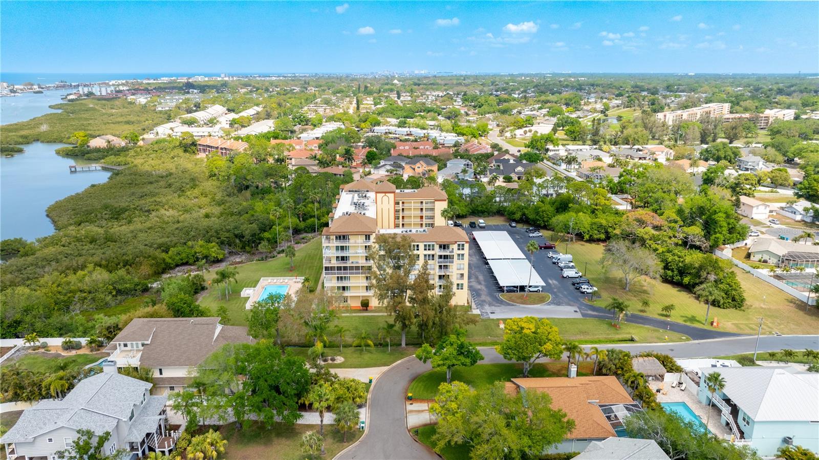 Image 36 of 50 For 9000 Commodore Drive 604