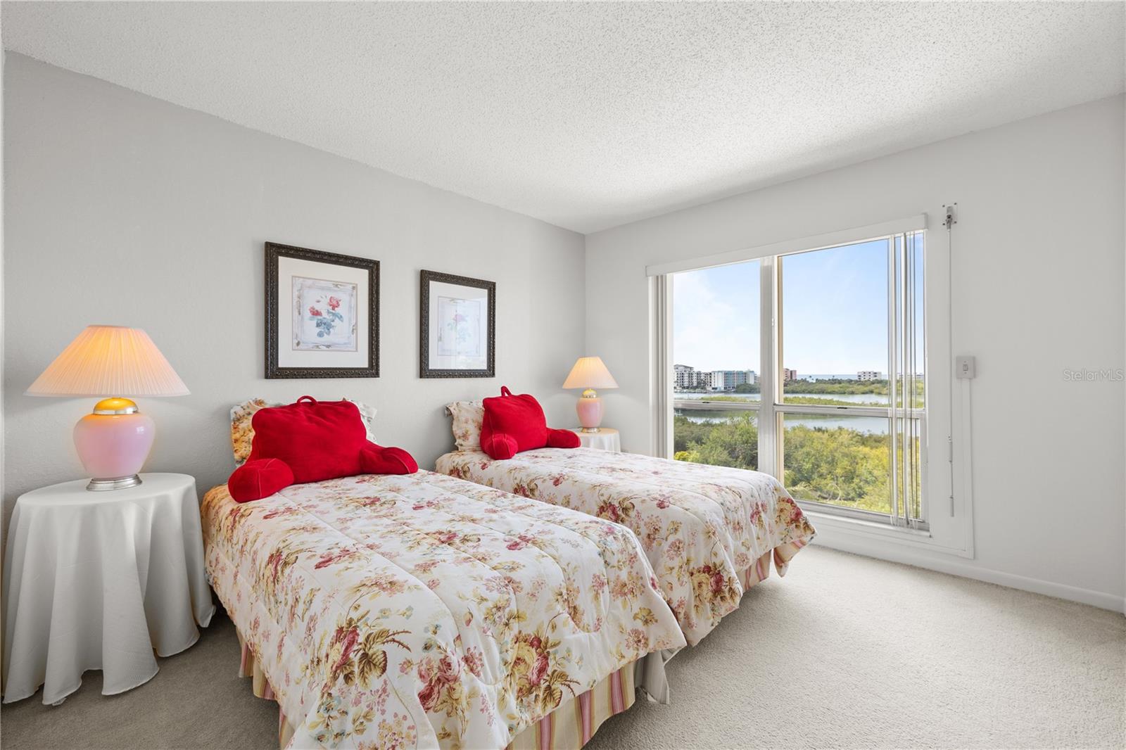 Image 7 of 50 For 9000 Commodore Drive 604