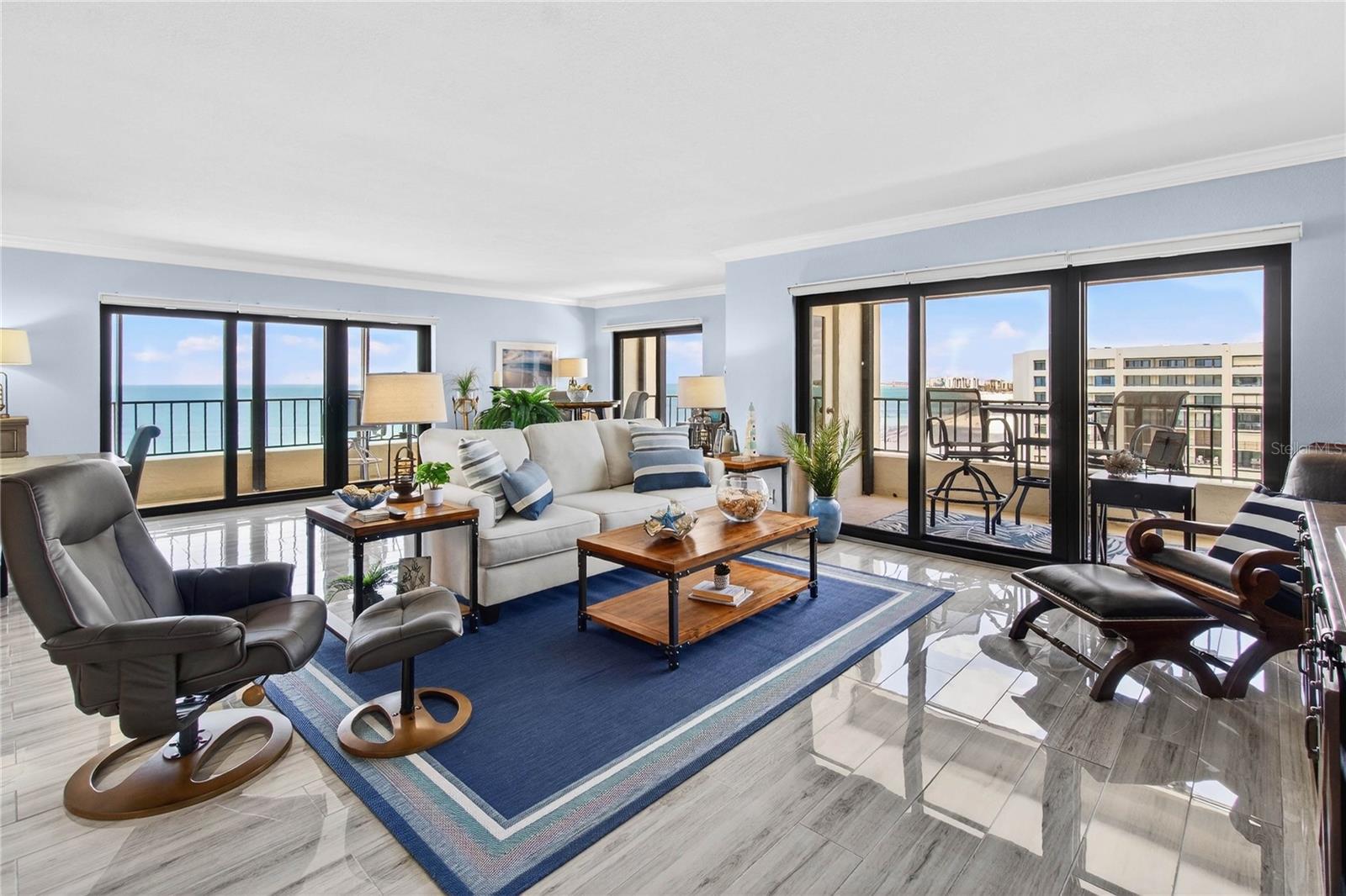 Listing photo id 10 for 1480 Gulf Boulevard 1104