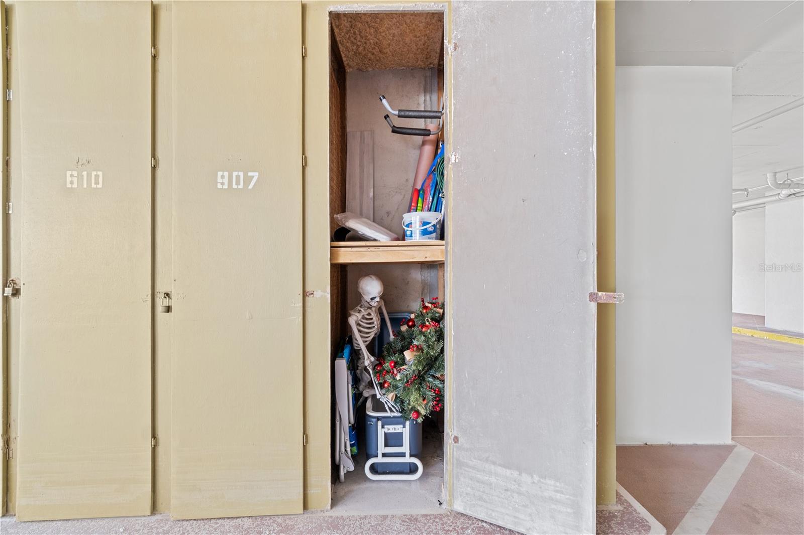 Listing photo id 55 for 1480 Gulf Boulevard 1104