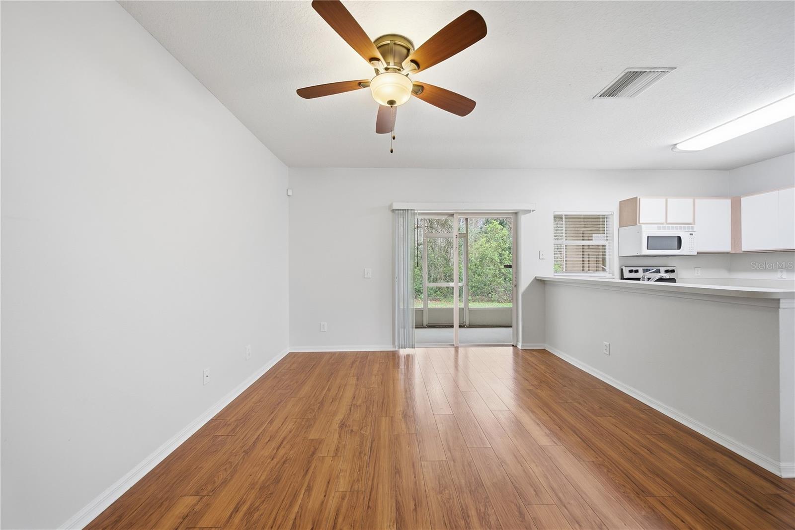 Image 7 of 25 For 1139 Baronscourt Drive