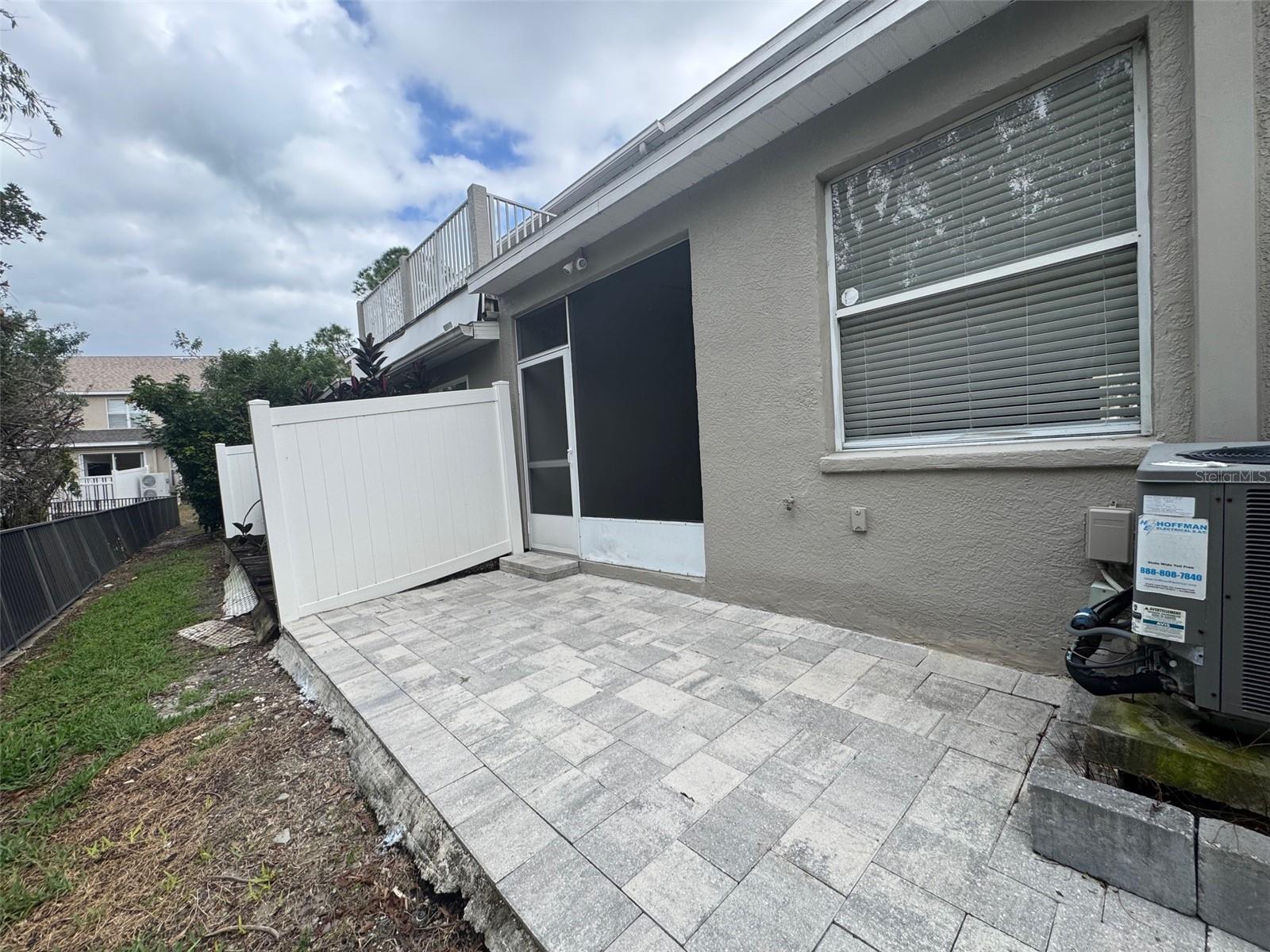 Image 25 of 51 For 752 Vallance Way Ne