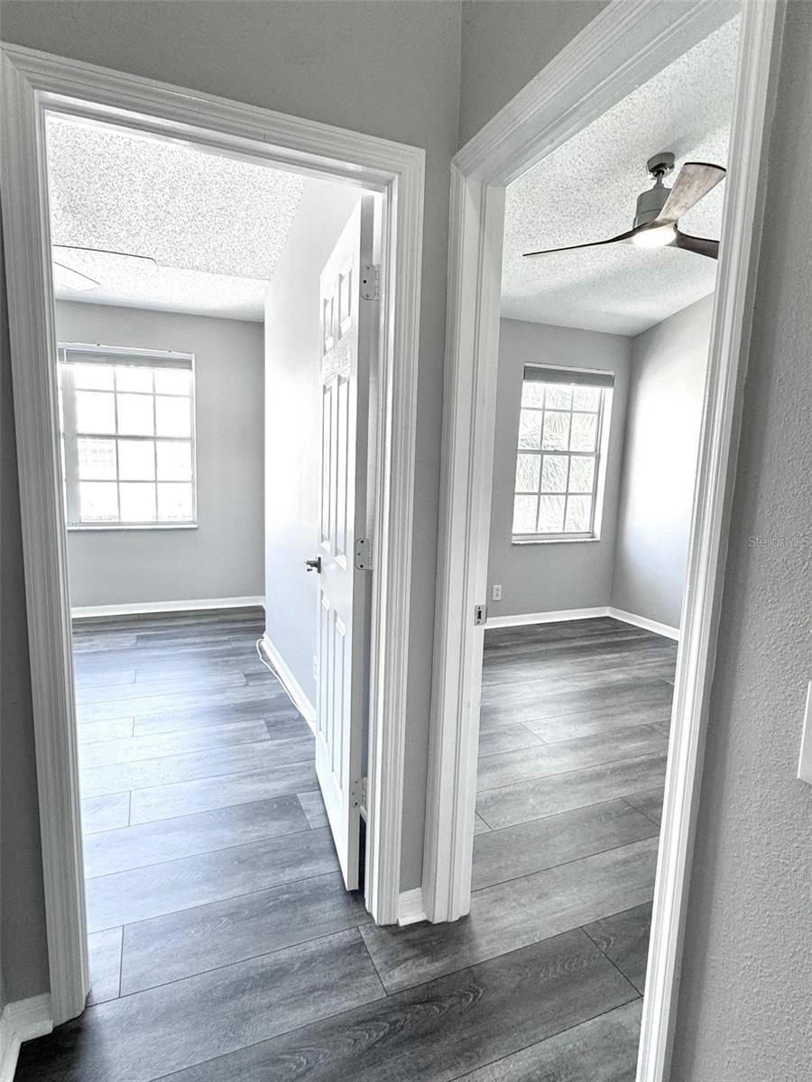 Image 39 of 51 For 752 Vallance Way Ne