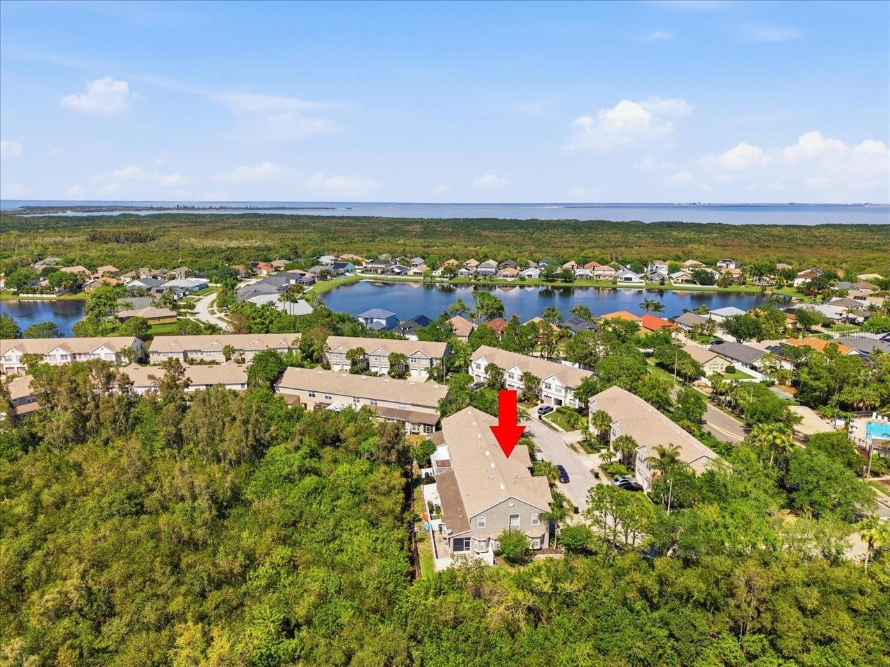 Image 45 of 51 For 752 Vallance Way Ne