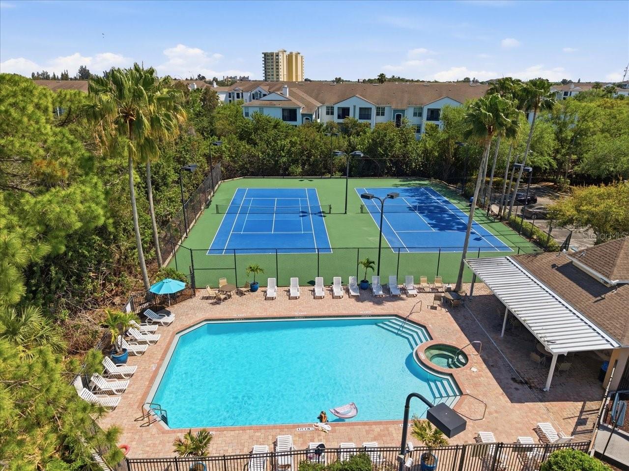 Image 48 of 51 For 752 Vallance Way Ne