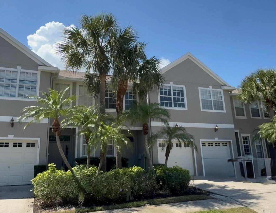 Image 49 of 51 For 752 Vallance Way Ne