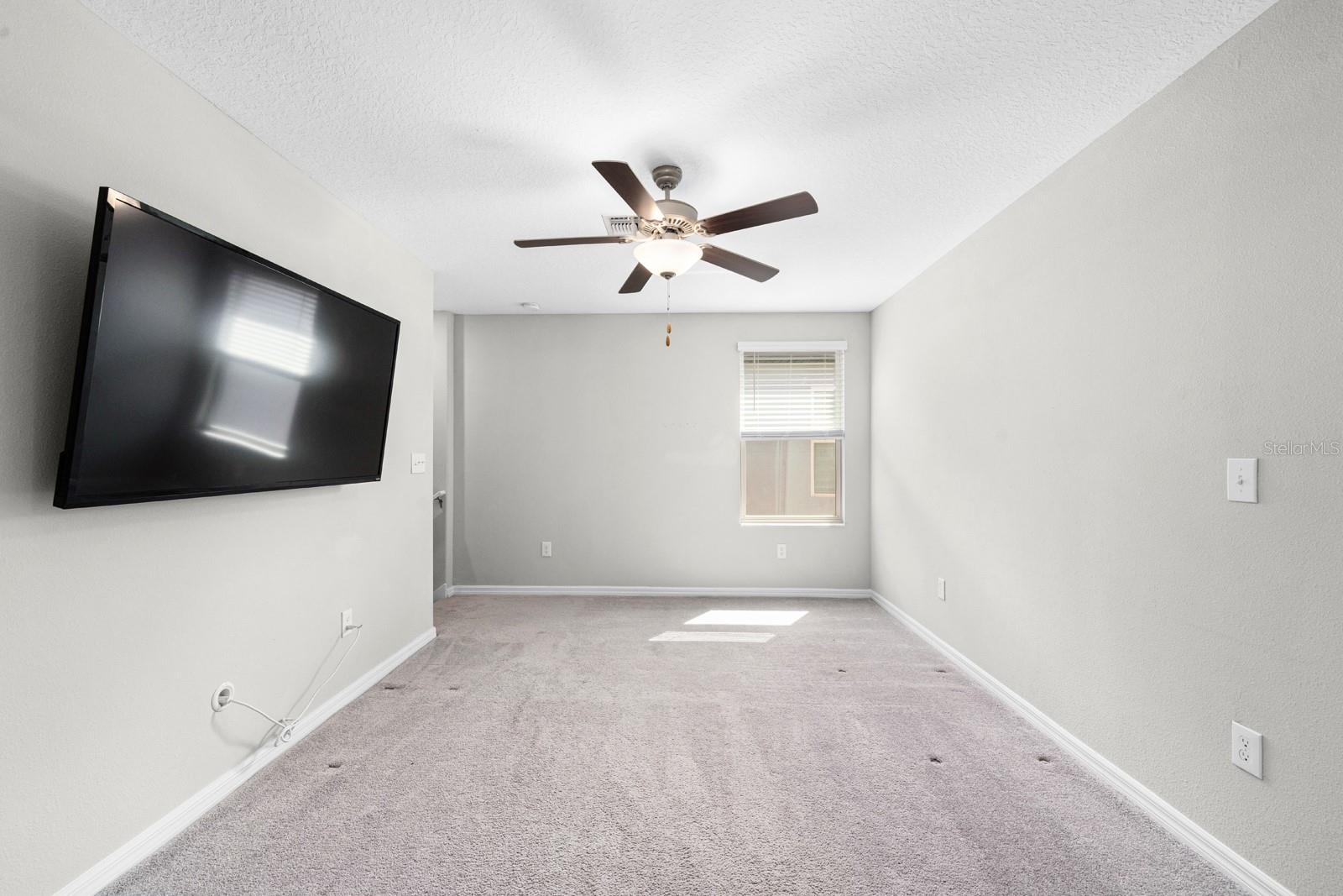 Image 14 of 39 For 7217 Ronnie Gardens Court