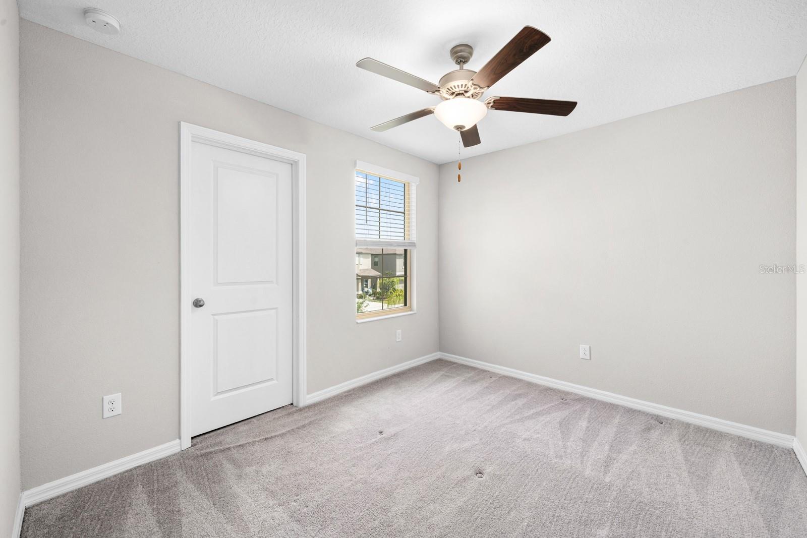 Image 24 of 39 For 7217 Ronnie Gardens Court