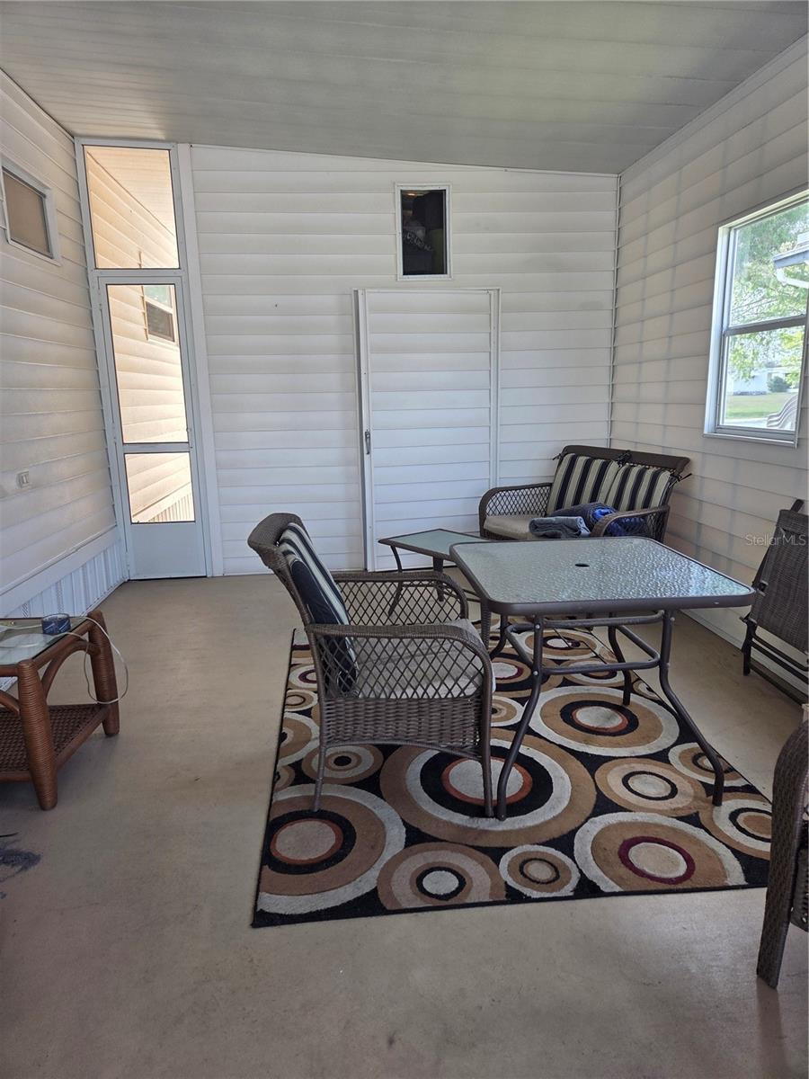 Image 17 of 26 For 9900 Ulmerton Road 13