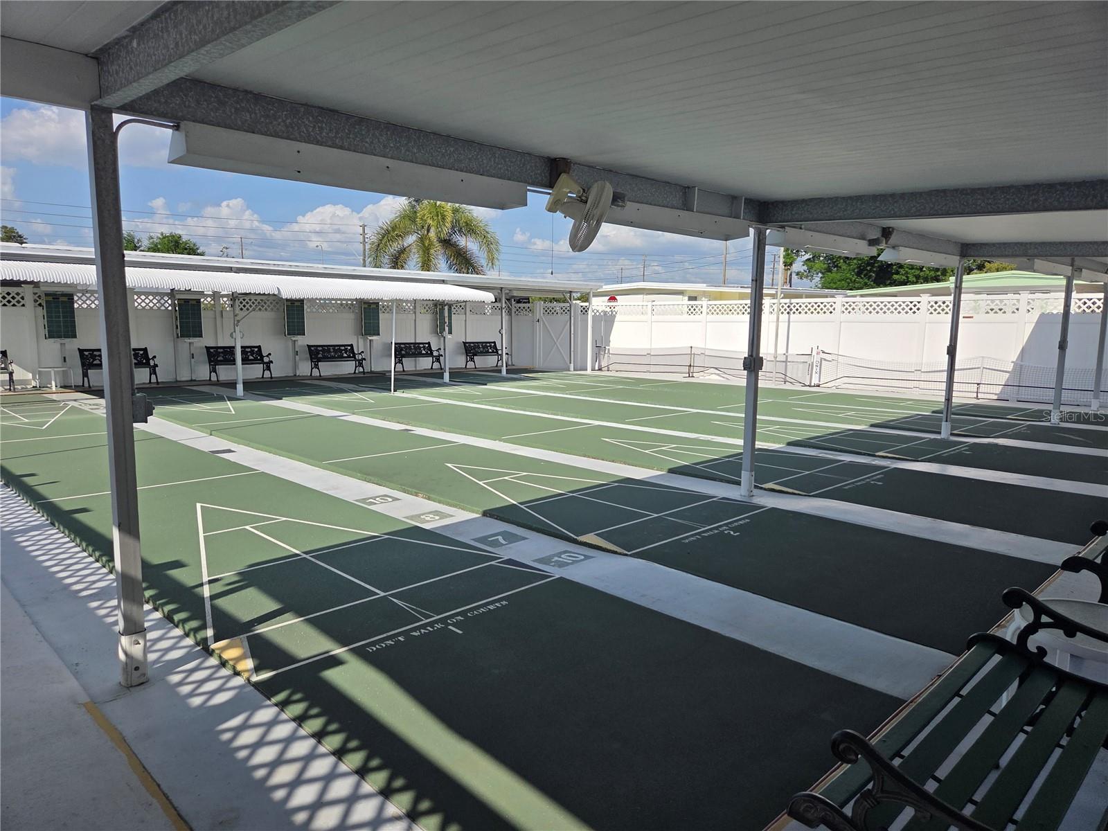 Image 25 of 26 For 9900 Ulmerton Road 13