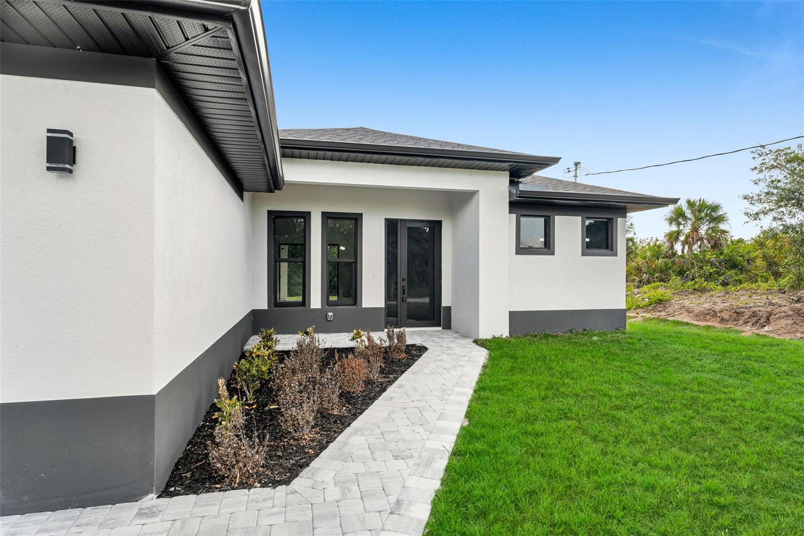 Image 31 of 36 For 7054 Rosemont Drive