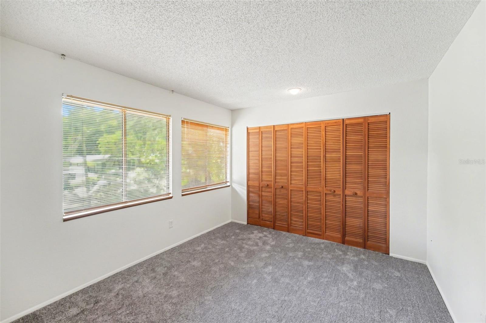 Image 15 of 24 For 1029 43rd Avenue N 1