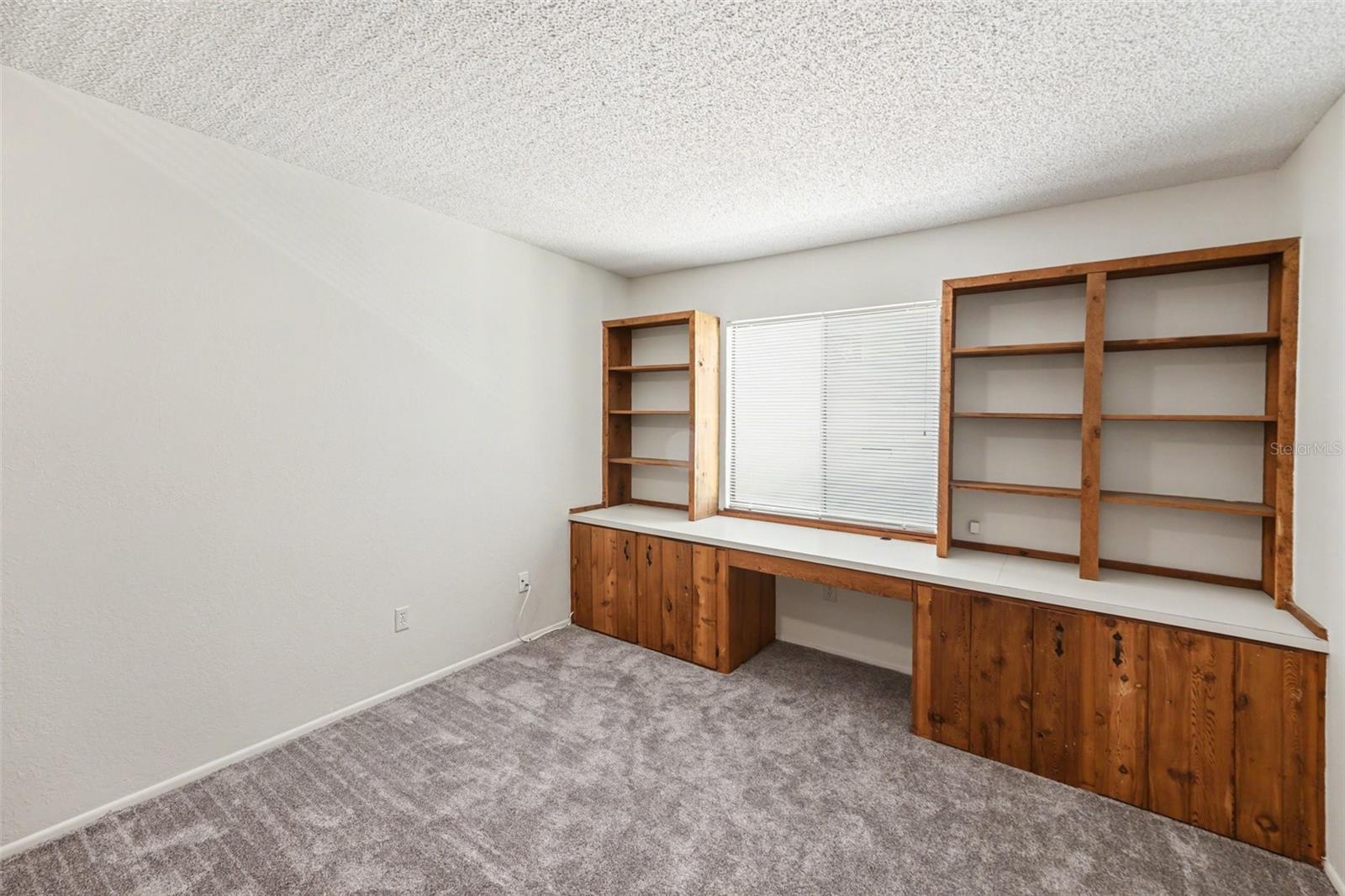 Image 19 of 24 For 1029 43rd Avenue N 1