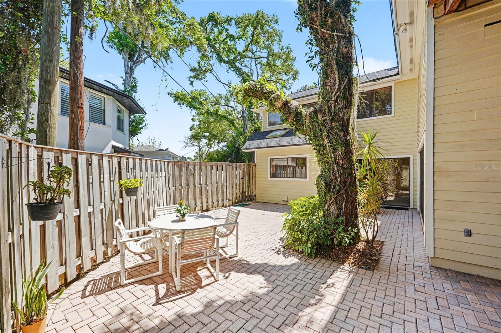 Image 23 of 24 For 1029 43rd Avenue N 1