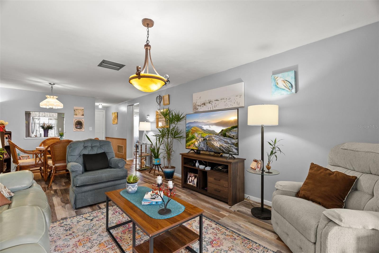 Image 18 of 42 For 4227 Rax Place 4227