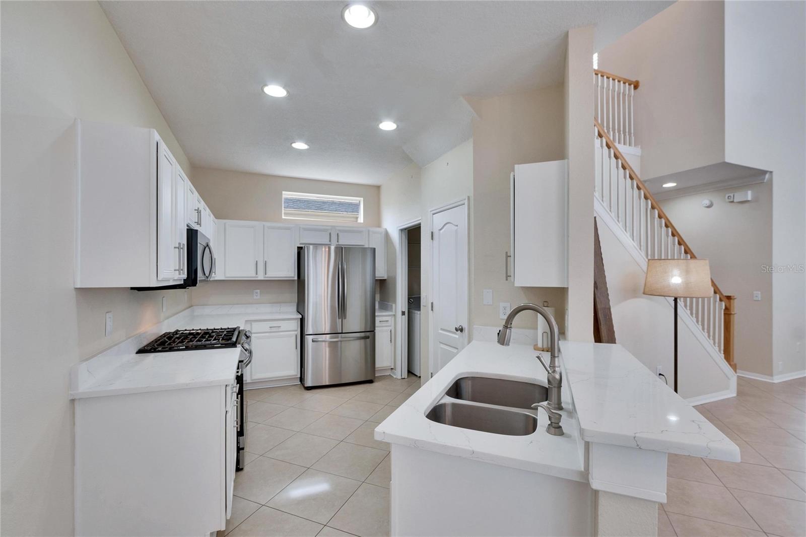 Image 16 of 59 For 9105 Crystal Commons Way