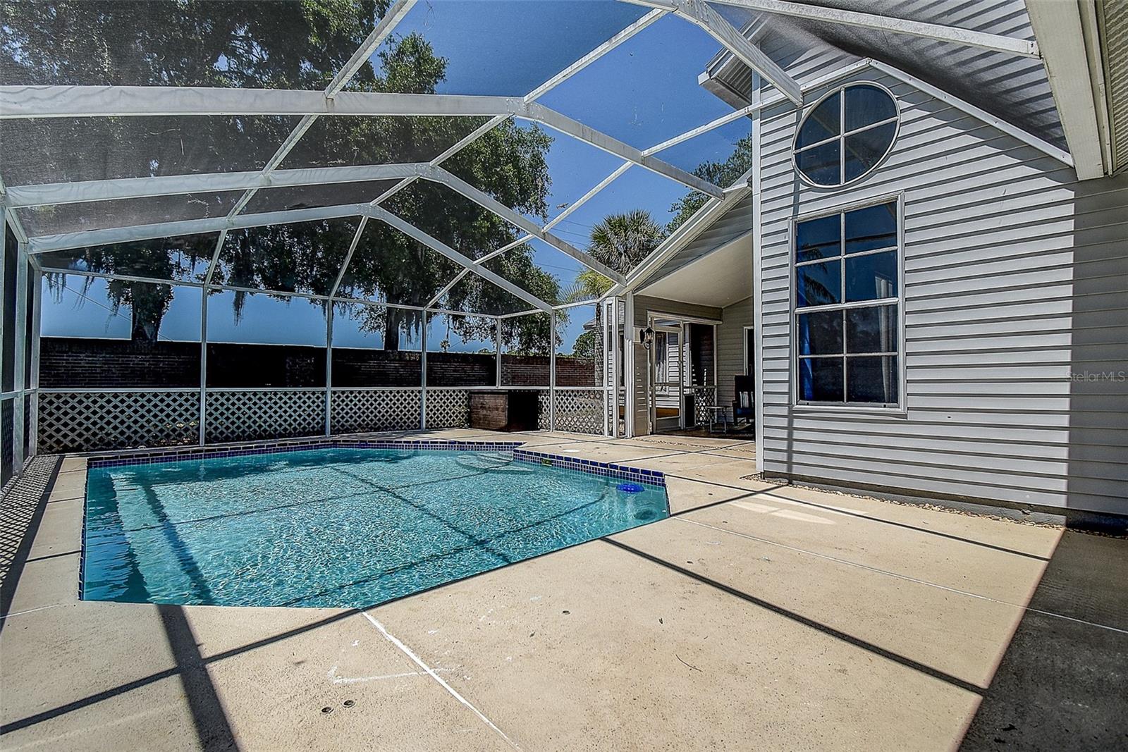 Image 17 of 48 For 7730 Grimsby Lane