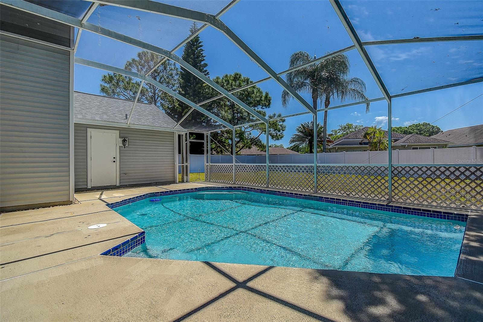 Image 18 of 48 For 7730 Grimsby Lane