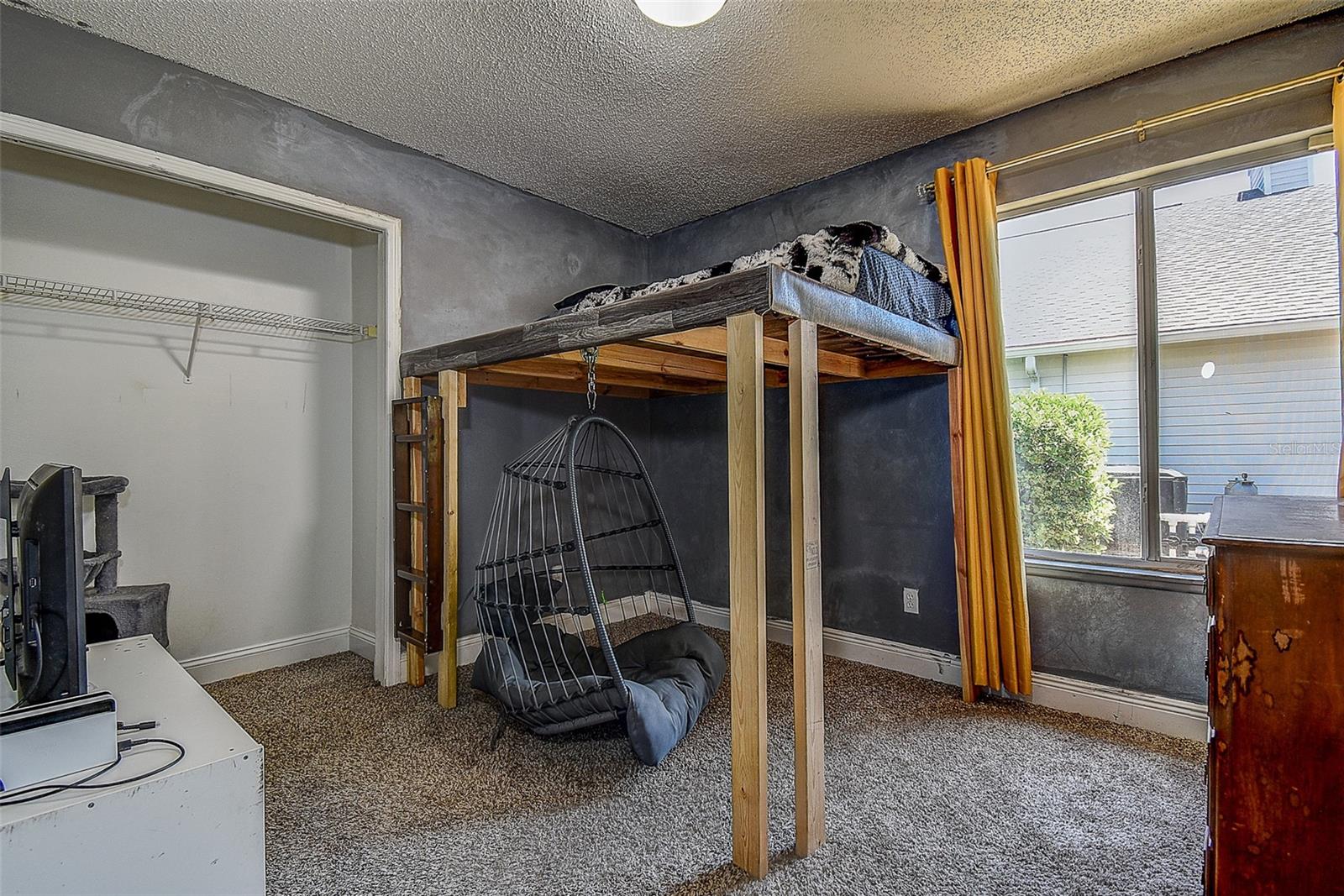 Image 39 of 48 For 7730 Grimsby Lane