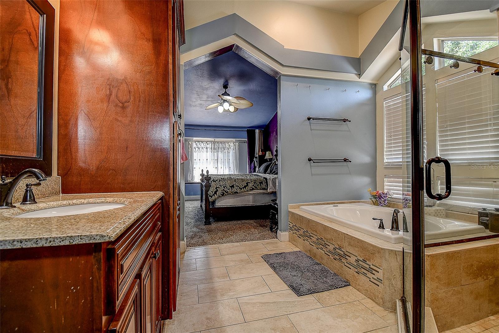 Image 46 of 48 For 7730 Grimsby Lane