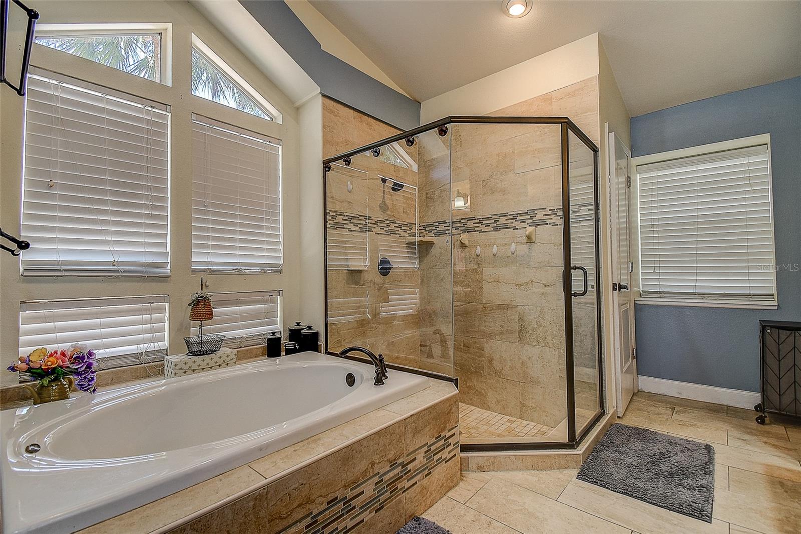 Image 47 of 48 For 7730 Grimsby Lane