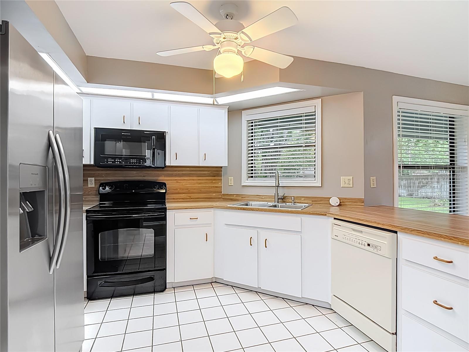 Image 12 of 37 For 109 South Court