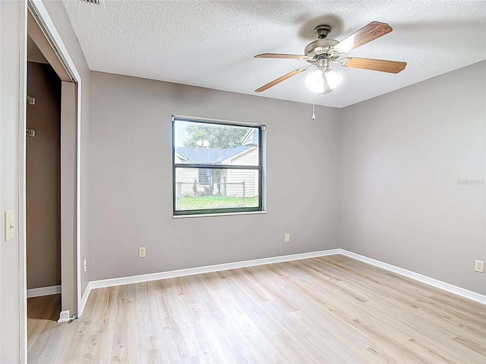 Image 17 of 37 For 109 South Court