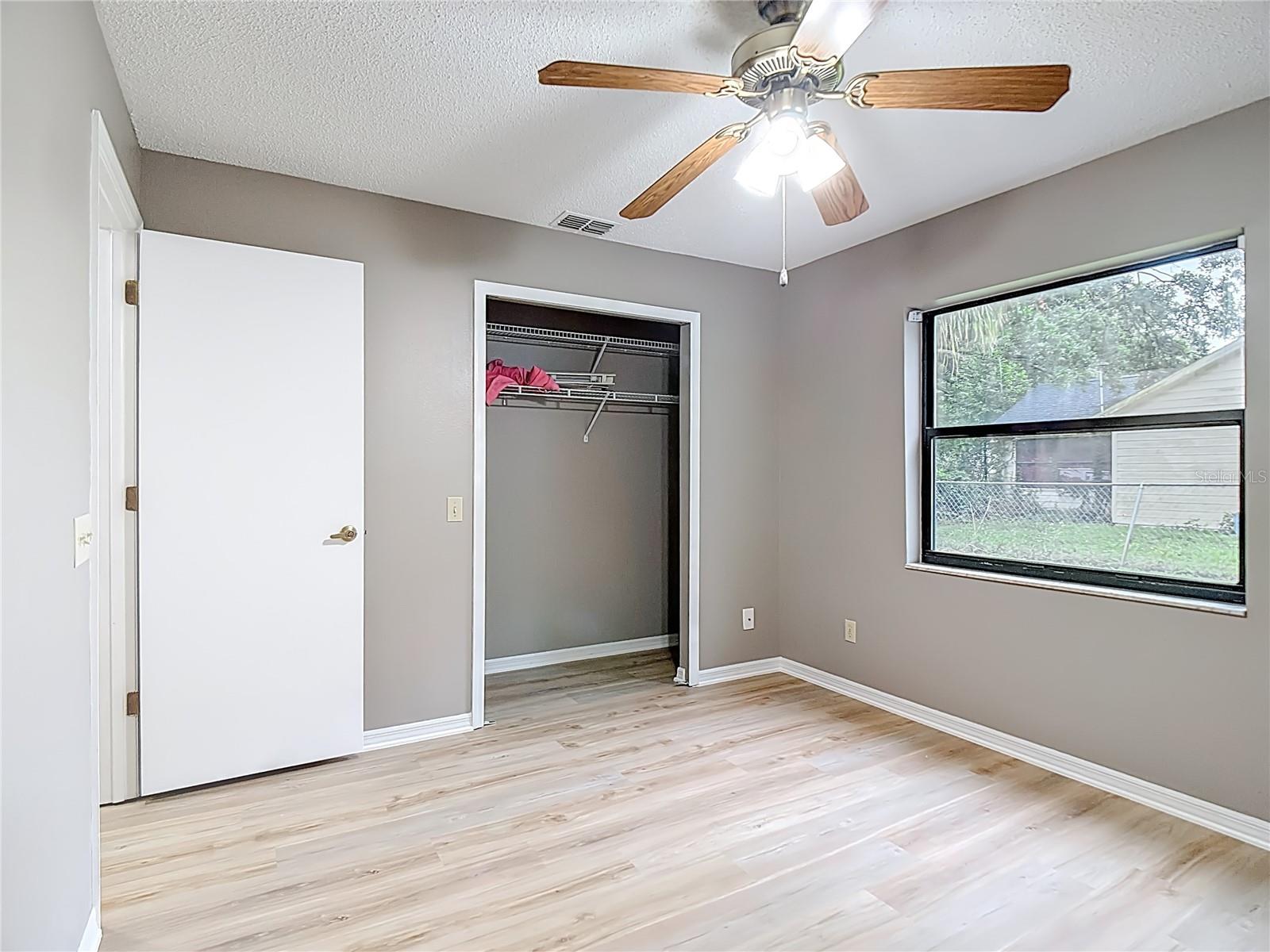 Image 24 of 37 For 109 South Court