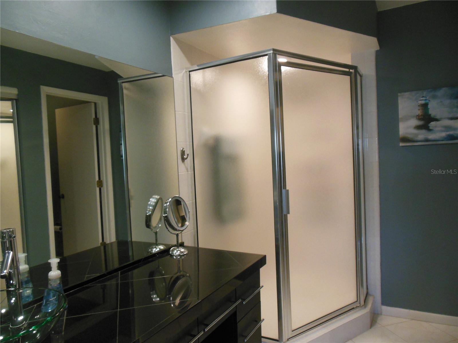 Image 17 of 38 For 3053 Landmark Boulevard 1107`