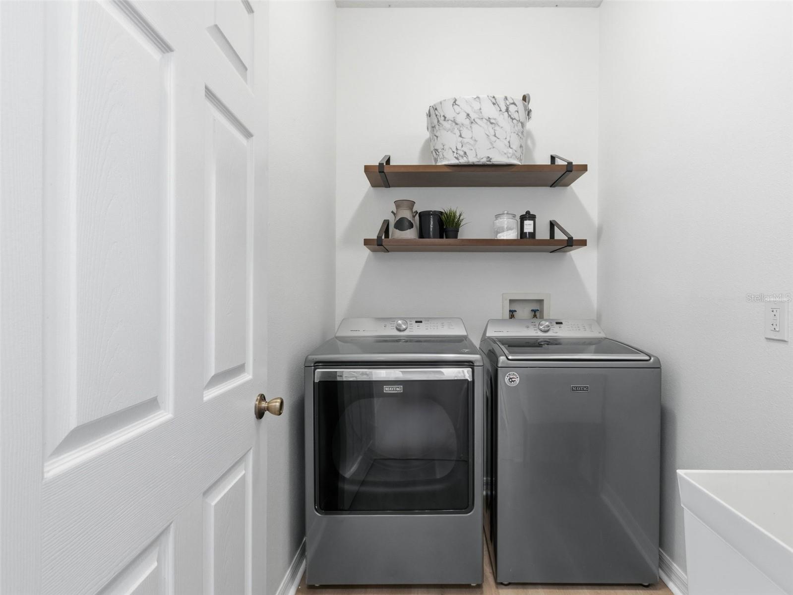 Image 16 of 30 For 10017 Oxford Chapel Drive