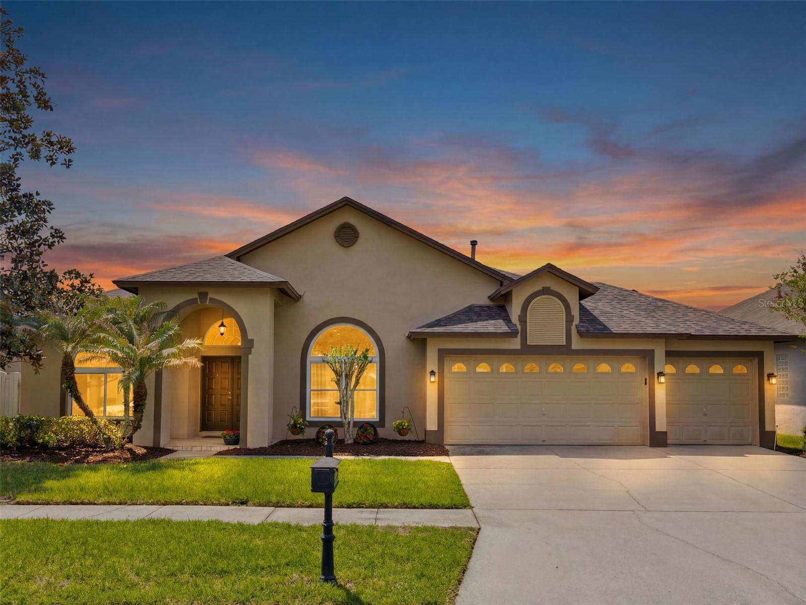 Image 2 of 30 For 10017 Oxford Chapel Drive