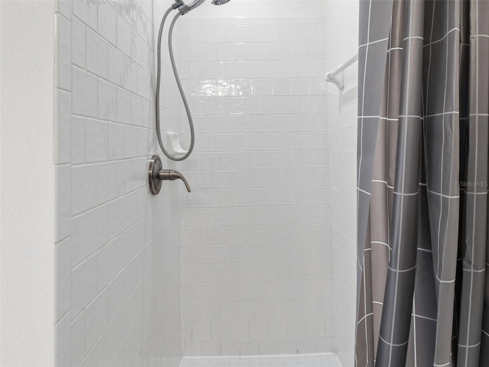 Image 20 of 30 For 10017 Oxford Chapel Drive