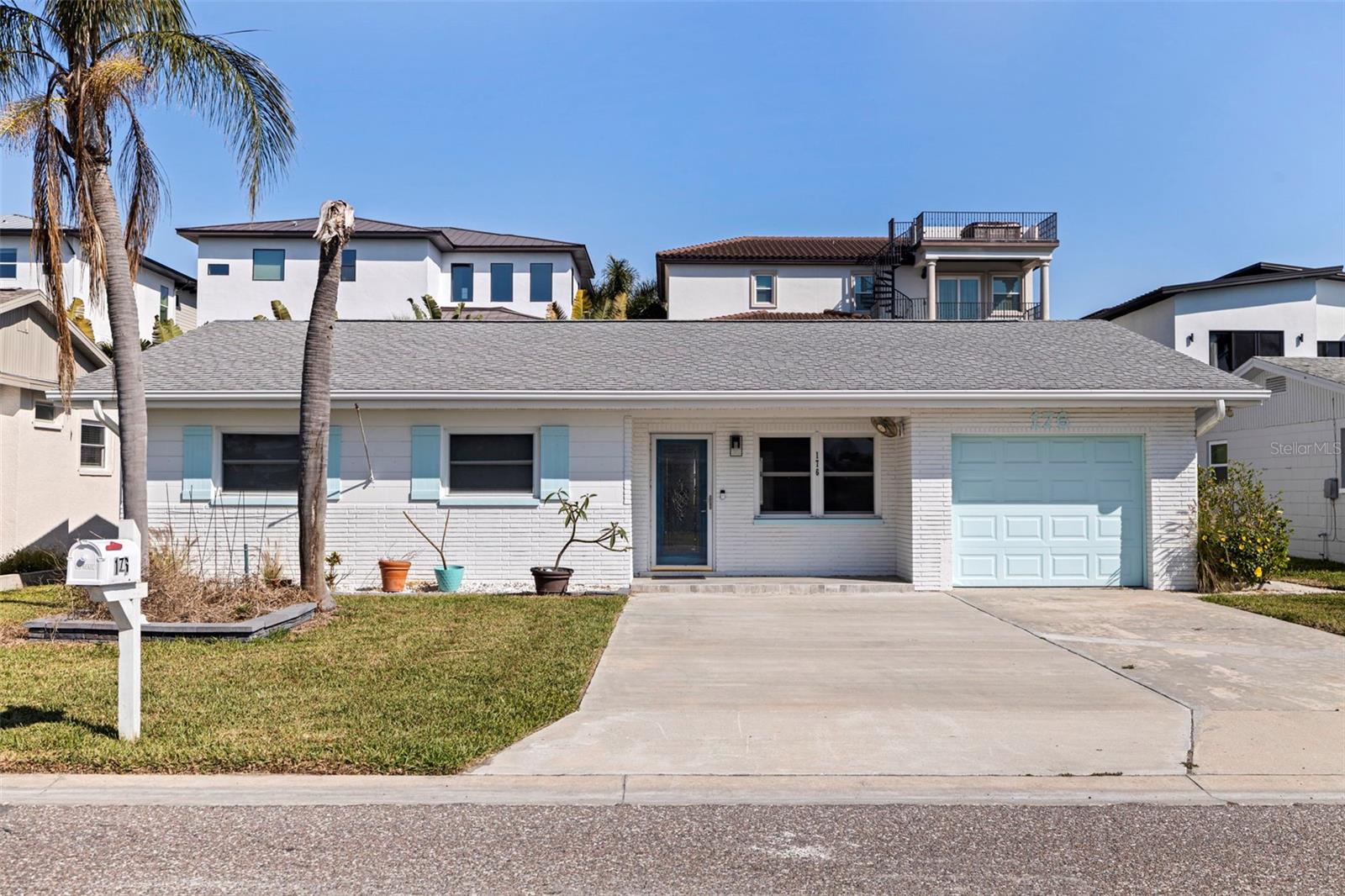 Details for 176 175th Avenue E, REDINGTON SHORES, FL 33708