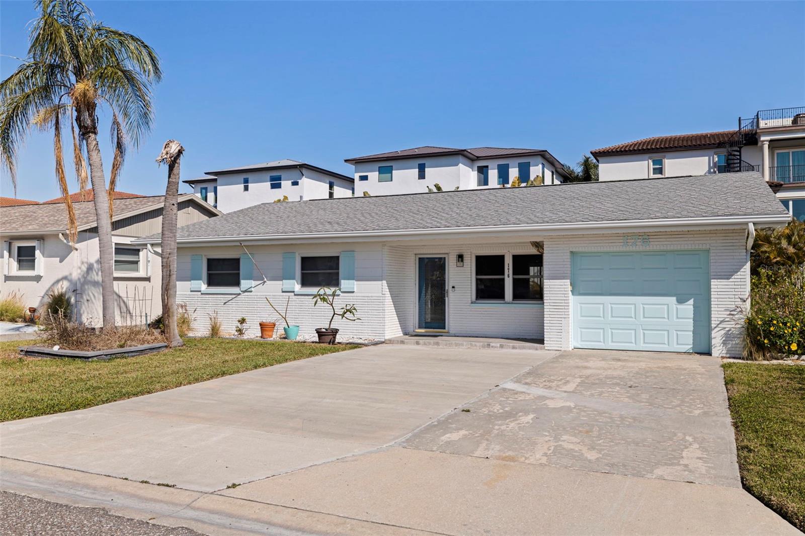 Image 2 of 37 For 176 175th Avenue E