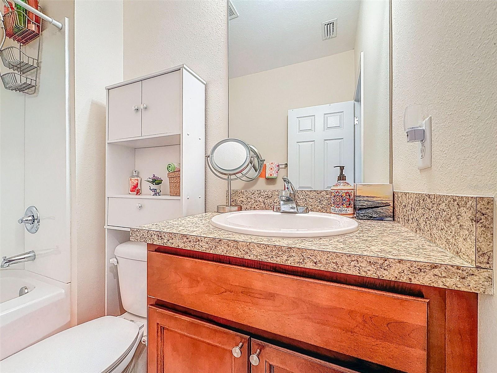 Image 23 of 93 For 1132 Martin Luther King Jr Ave