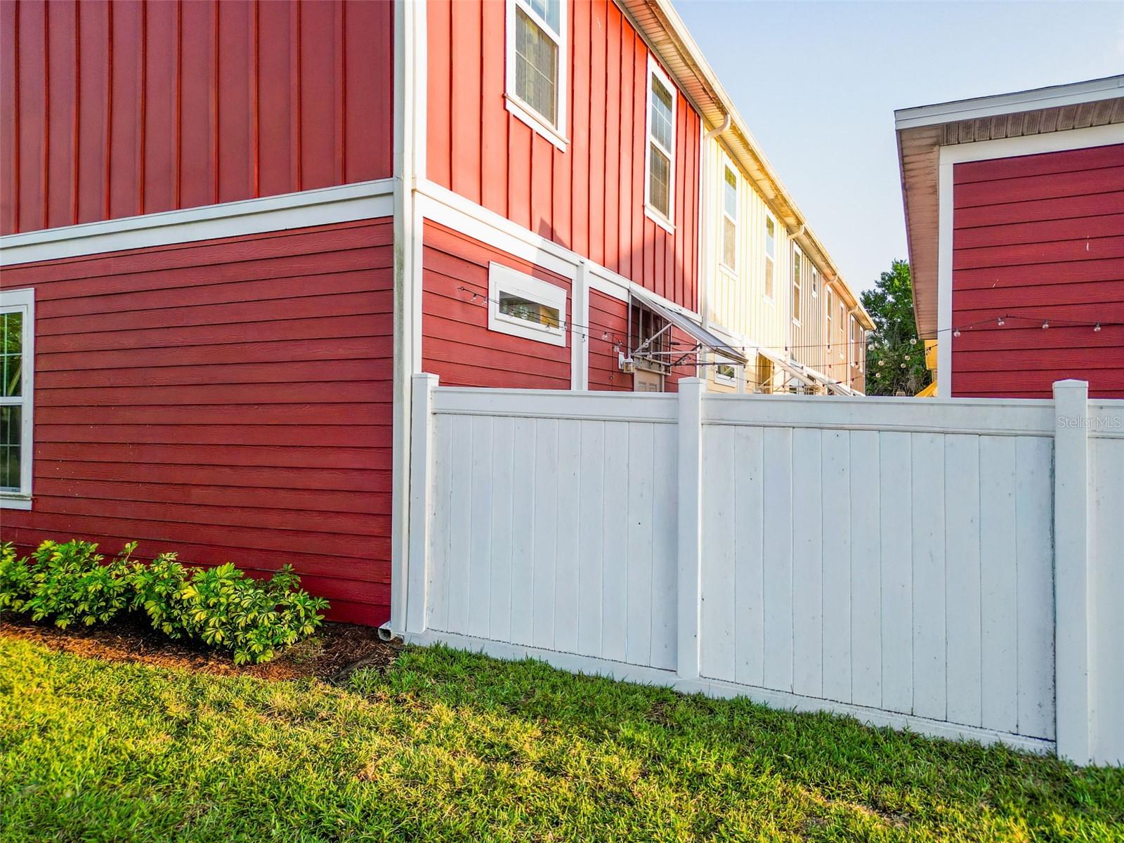 Image 63 of 93 For 1132 Martin Luther King Jr Ave