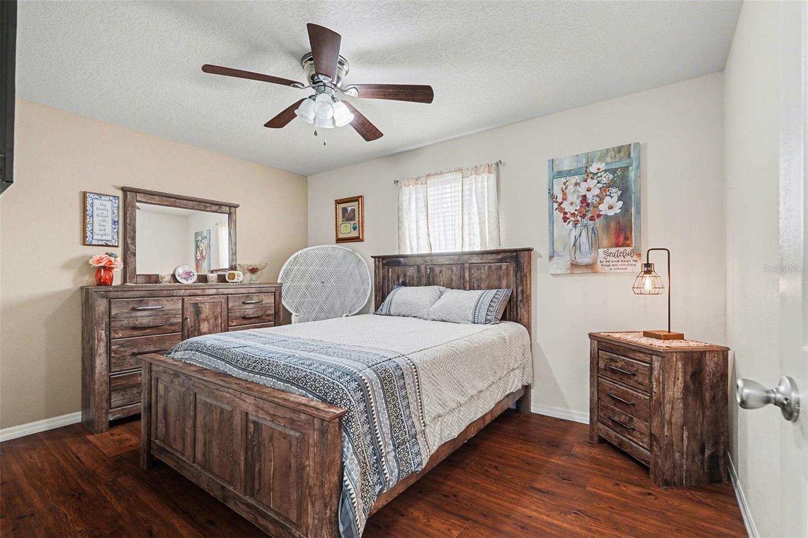 Image 20 of 31 For 2113 Clayton Avenue