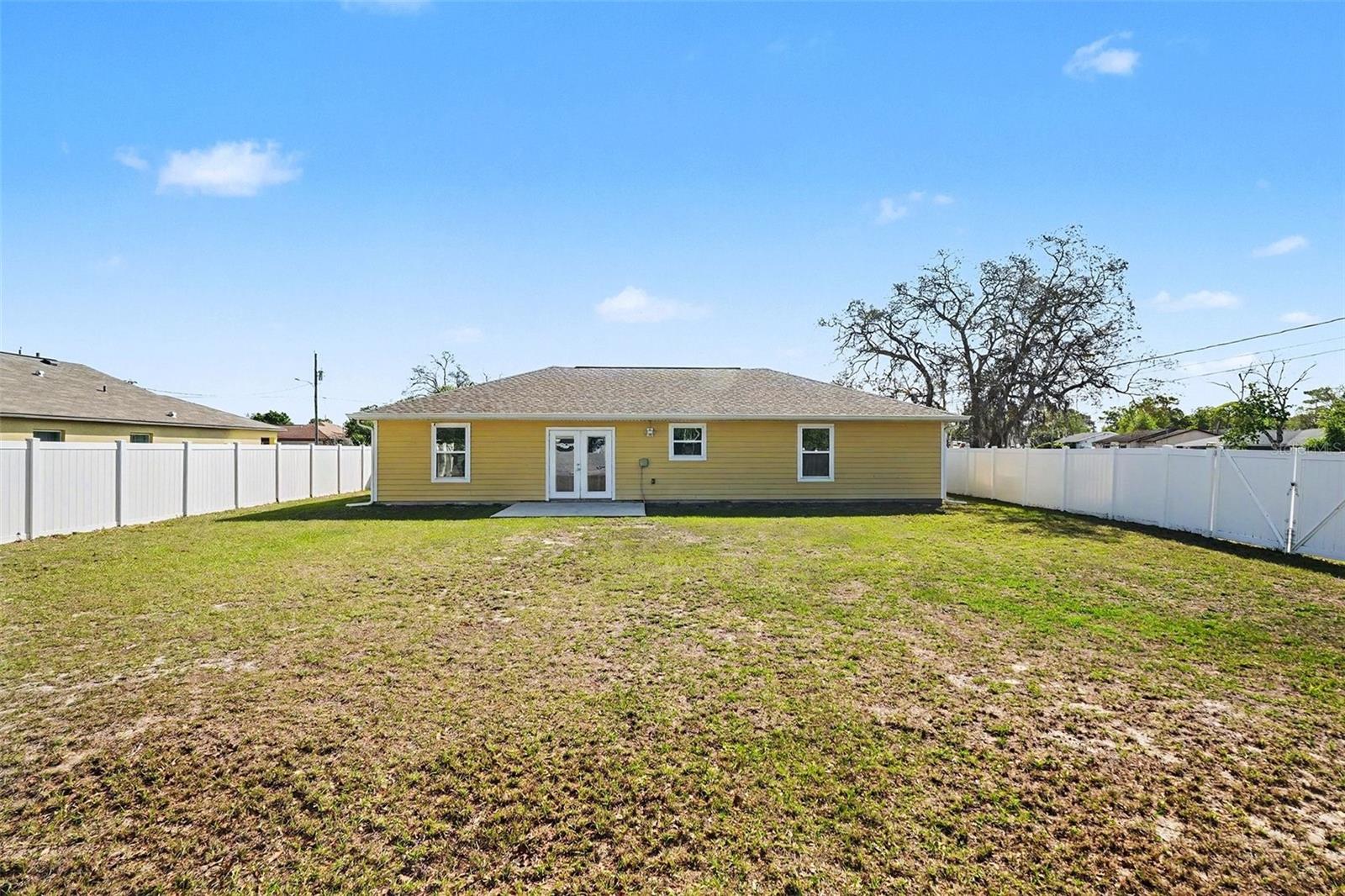 Image 26 of 31 For 2113 Clayton Avenue