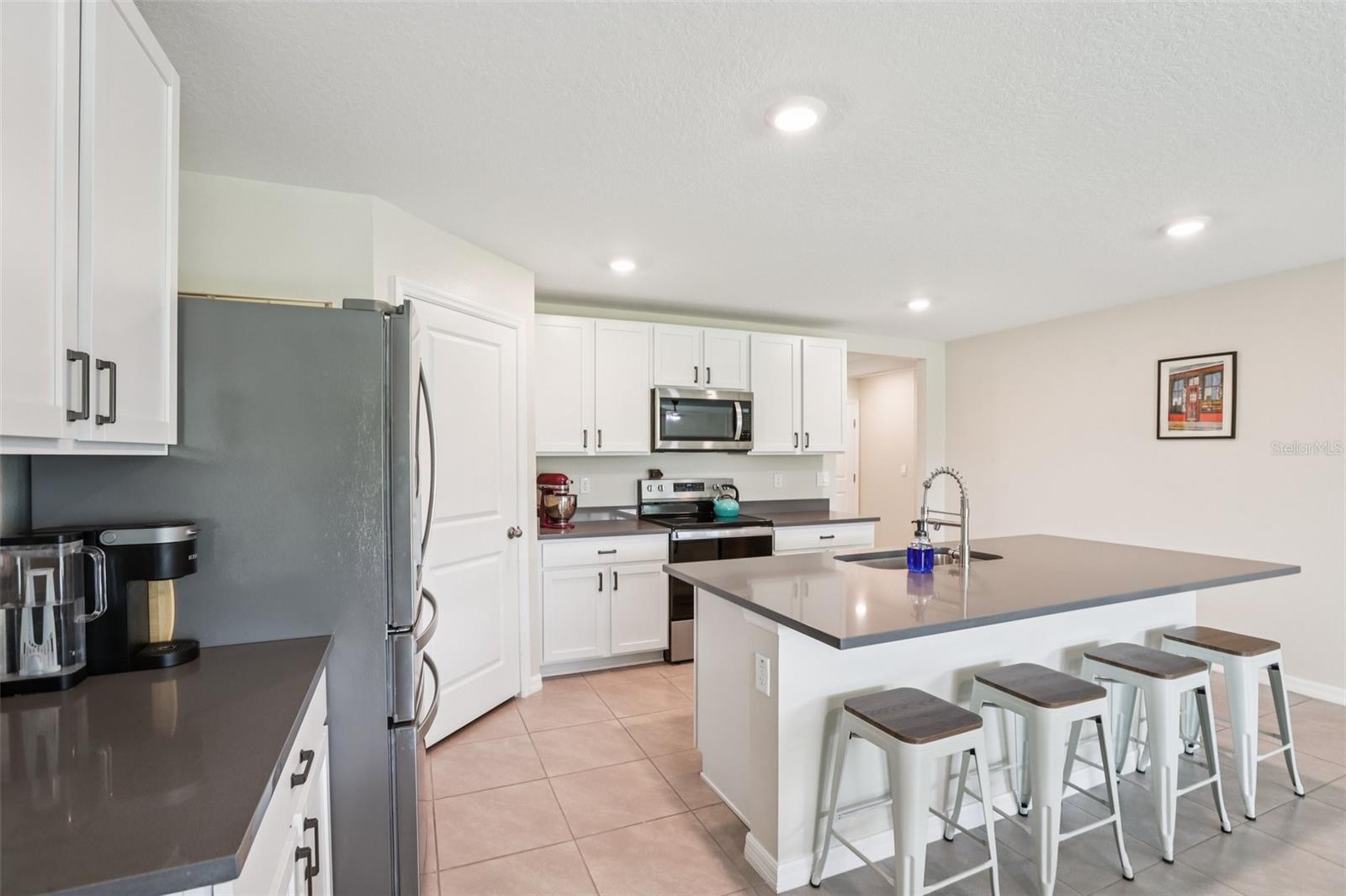 Image 14 of 52 For 1804 Tahitian Sunrise Drive