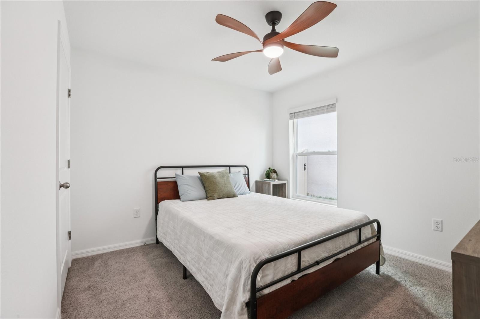 Image 22 of 52 For 1804 Tahitian Sunrise Drive