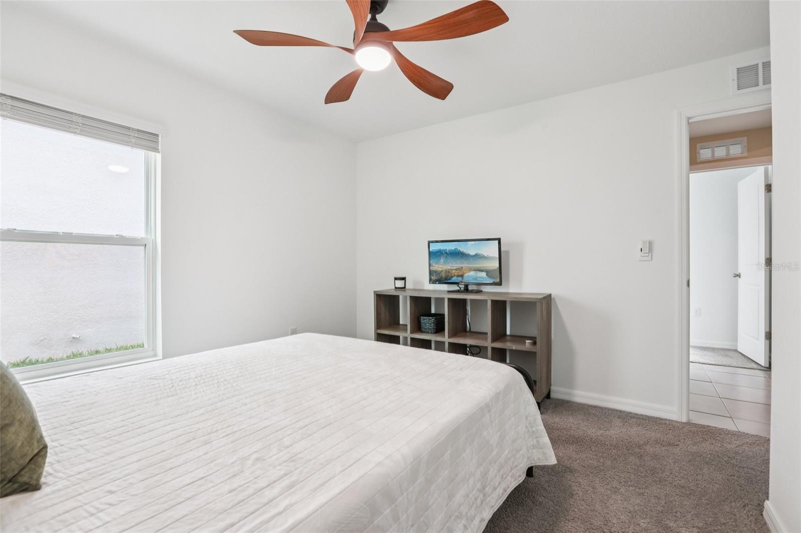 Image 25 of 52 For 1804 Tahitian Sunrise Drive